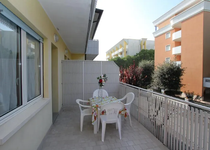 شقة Two-bedroom Flat By The بيبيوني